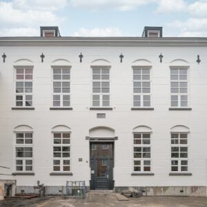 Woning aan de Zwederstraat te Rotterdam