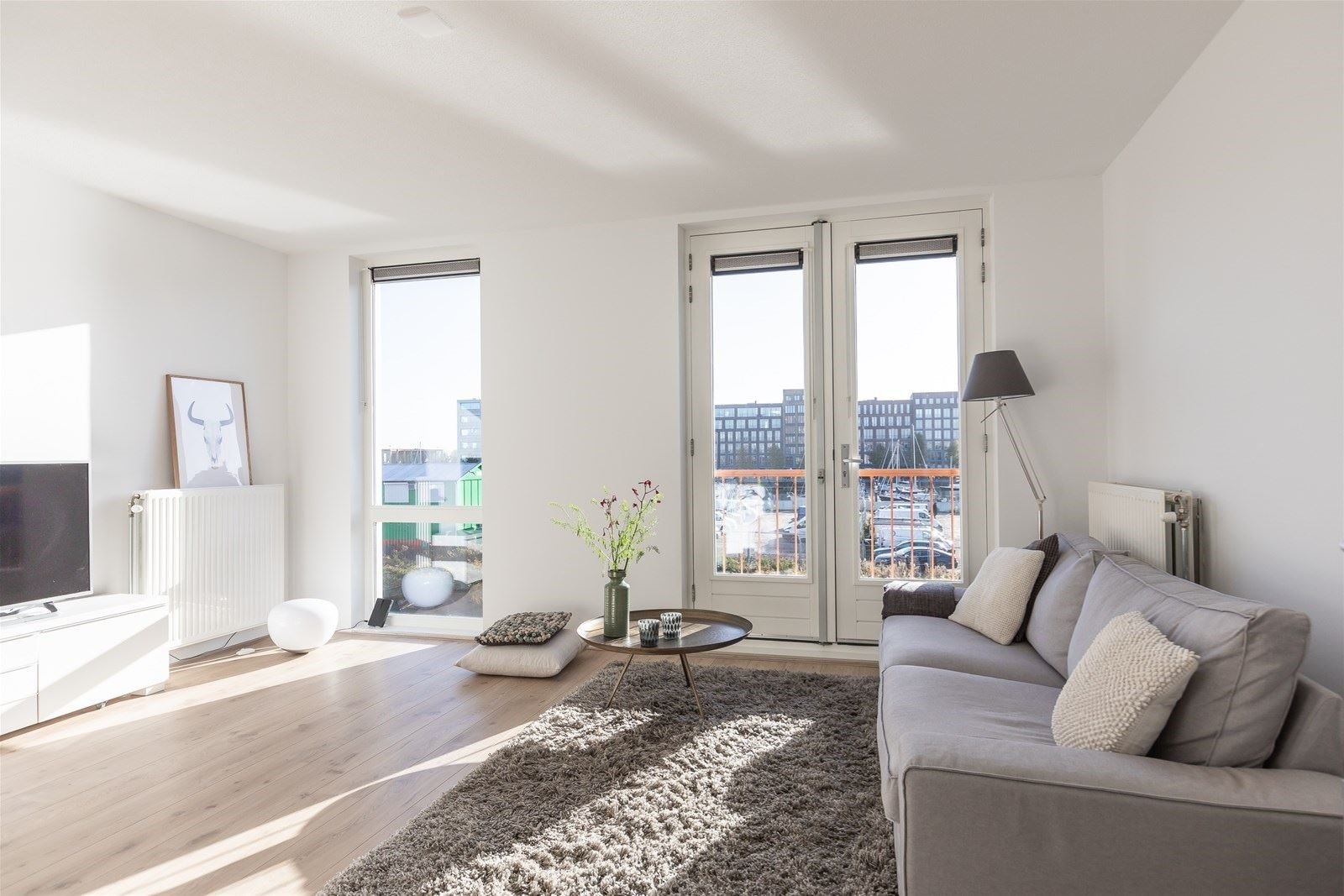Woning aan de Theo Frenkelhof te Amsterdam