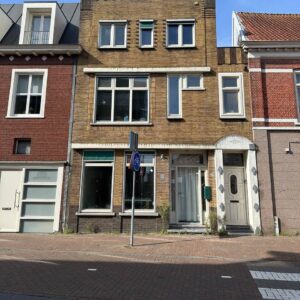 Woning aan de Nispensestraat te Roosendaal