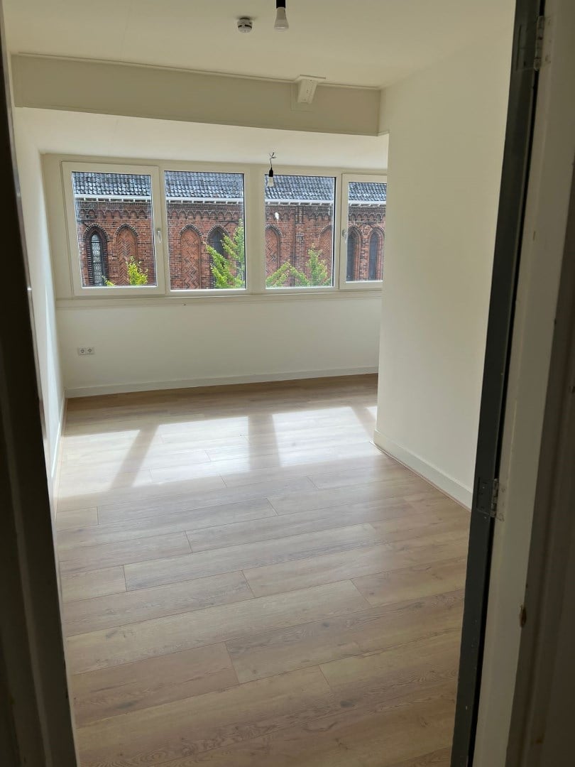 Woning aan de Marktplein te Winschoten
