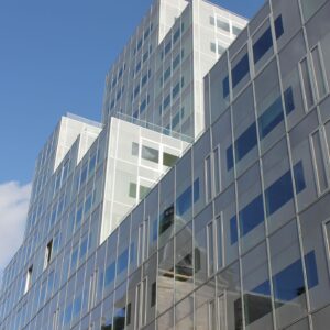 Woning aan de Halvemaanpassage te Rotterdam