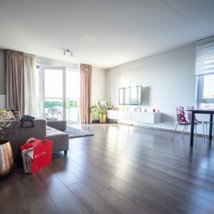 Woning aan de Teldershof te Amsterdam