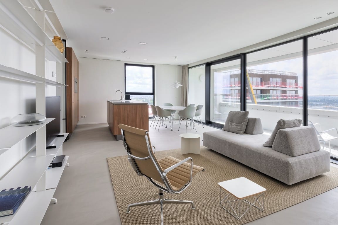 Woning aan de Dijkmeerlaan te Amsterdam