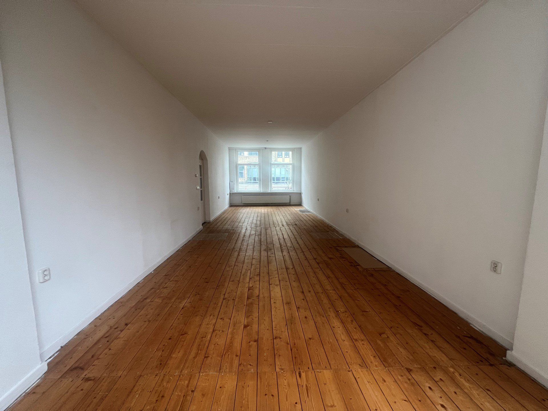 Woning aan de Rochussenstraat te Rotterdam
