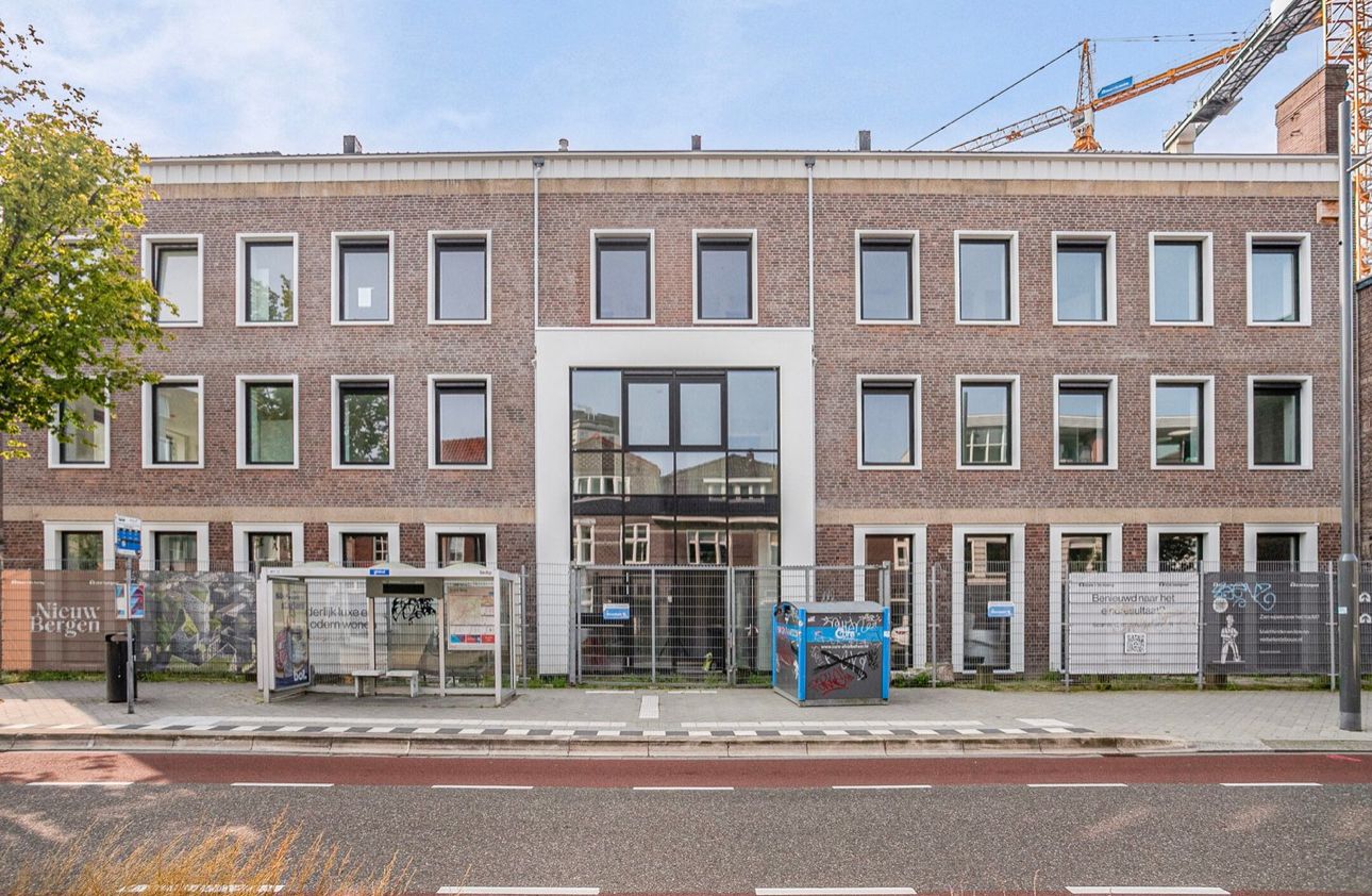 Woning aan de Deken van Somerenstraat te Eindhoven