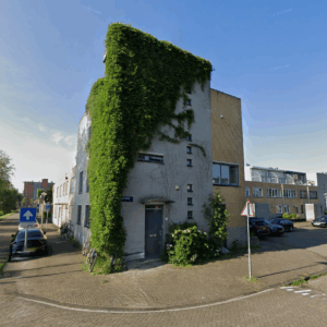 Woning aan de Maaseikstraat te Amsterdam