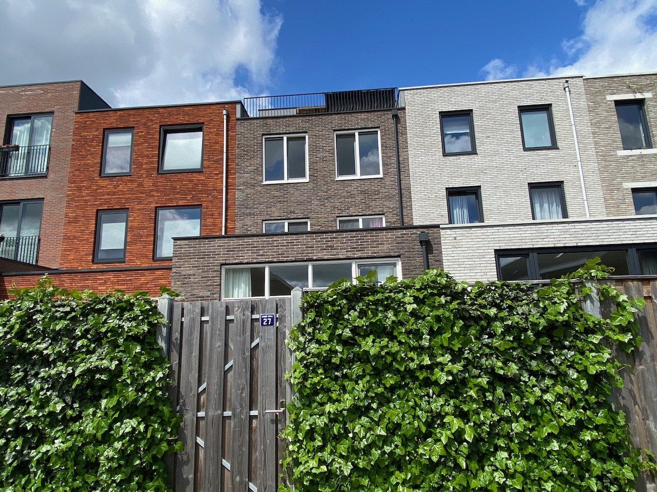 Woning aan de Koopvaardersplantsoen te Amsterdam