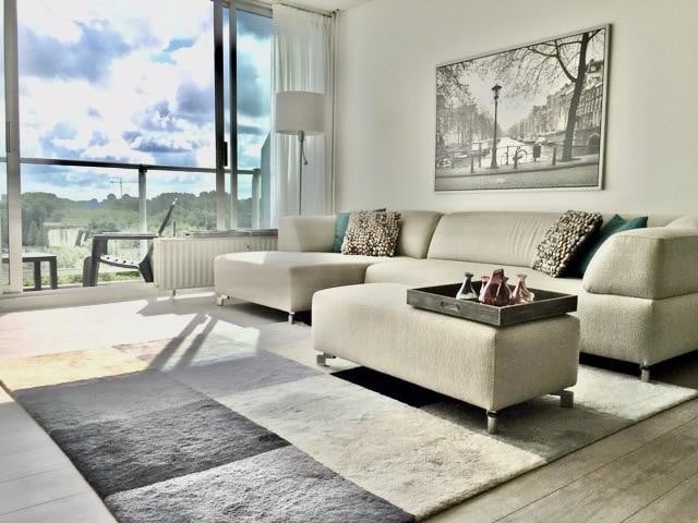 Woning aan de Nicolaas Anslijnstraat te Amsterdam