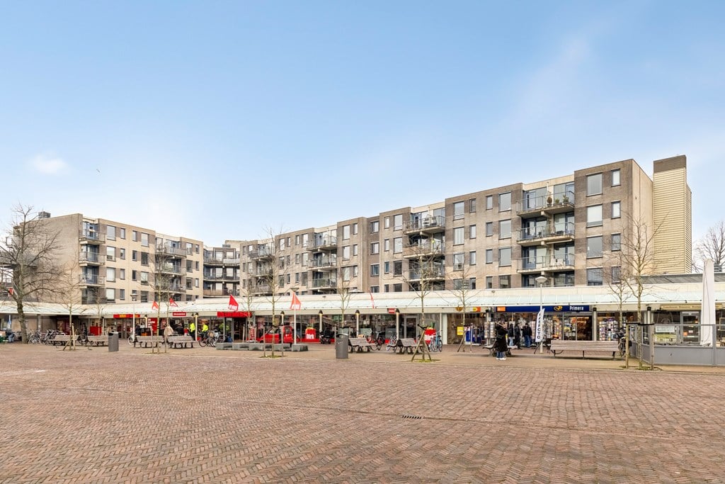 Woning aan de Van Ollefenstraat te Amsterdam