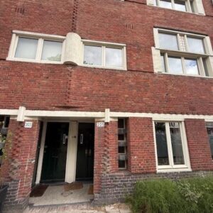 Woning aan de Marco Polostraat te Amsterdam