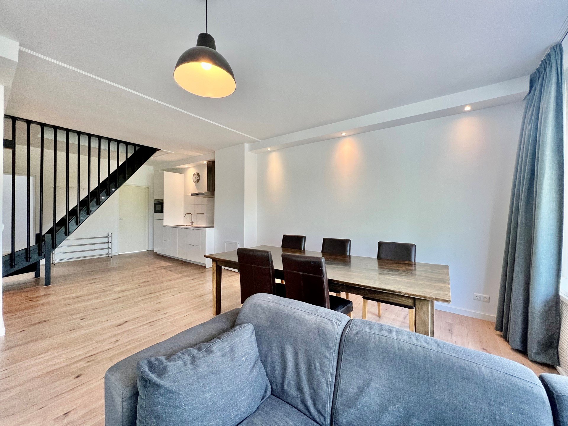 Woning aan de Rochussenstraat te Rotterdam