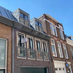 Woning aan de Laan van Roos en Doorn te Den Haag