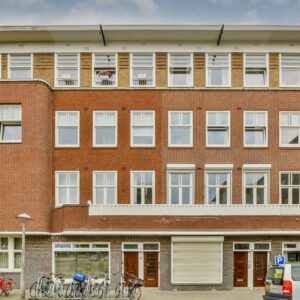 Woning aan de Amsteldijk te Amsterdam