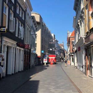 Woning aan de Lange Brugstraat te Breda
