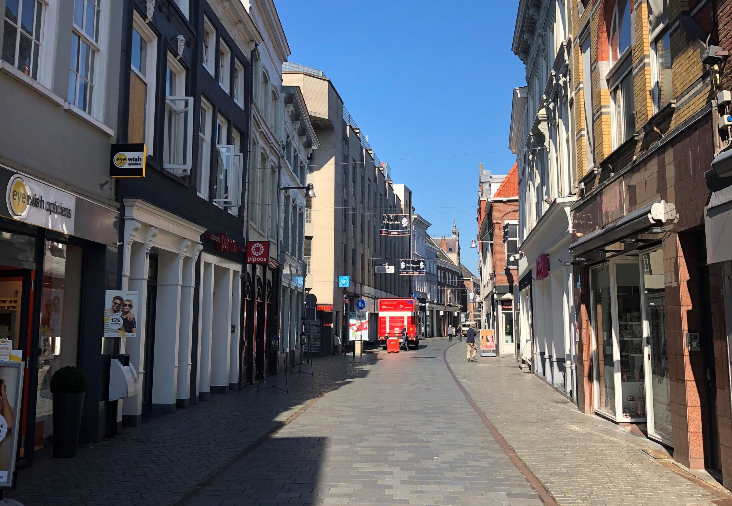 Woning aan de Lange Brugstraat te Breda