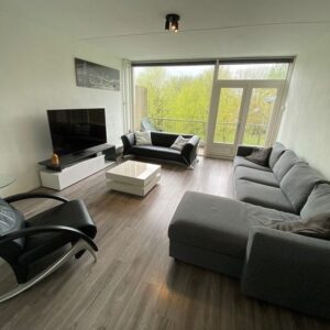 Woning aan de Baden Powellweg te Amsterdam