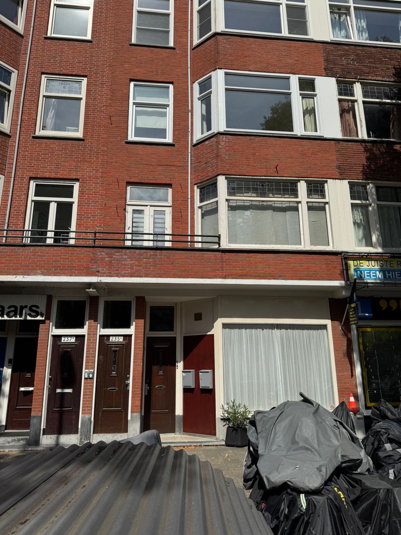 Woning aan de Bergselaan te Rotterdam