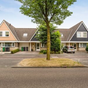 Woning aan de Bertha von Suttnerlaan te Amstelveen