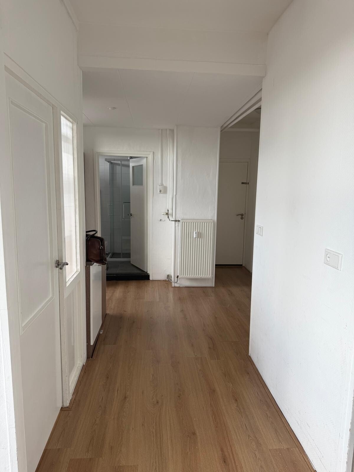 Woning aan de Cornelis van Vollenhovenstraat te Amsterdam