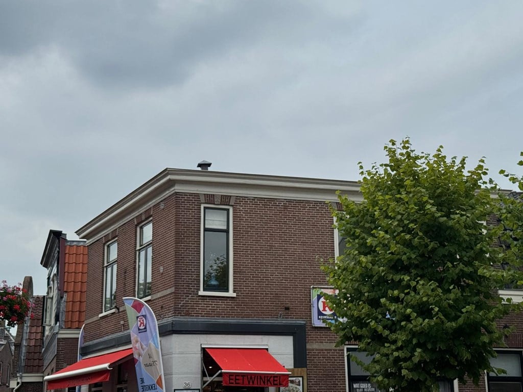 Woning aan de Dorpsstraat te Ouderkerk aan de Amstel