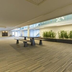 Woning aan de Emmy Andriessestraat te Amsterdam