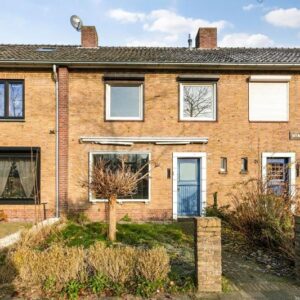 Woning aan de Esdoornlaan te Roosendaal