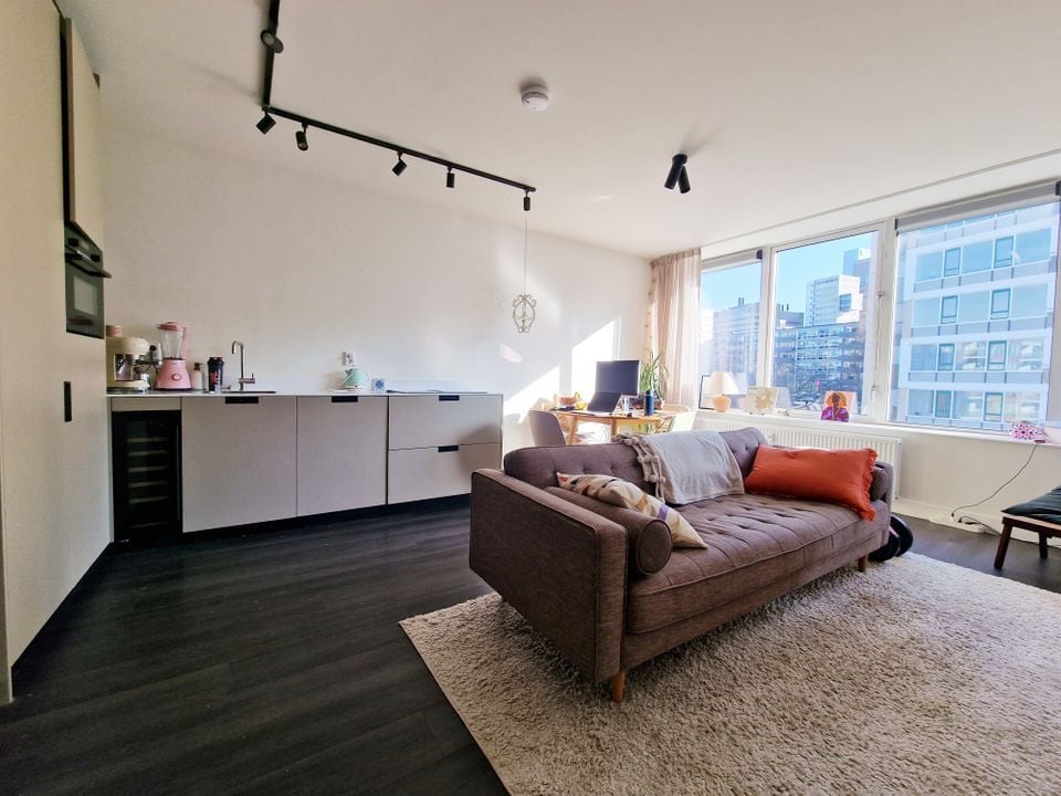 Woning aan de Karel Doormanstraat te Rotterdam