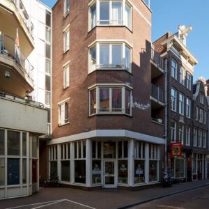 Woning aan de Koningsstraat te Amsterdam