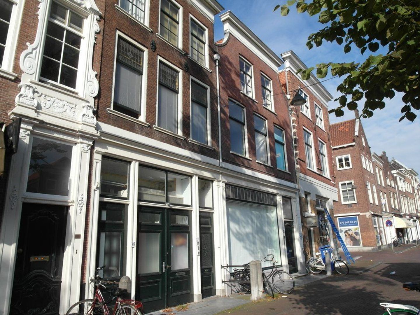 Woning aan de Koornmarkt te Delft