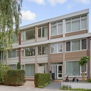 Woning aan de Nederhoven te Amsterdam
