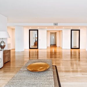 Woning aan de Omval te Amsterdam