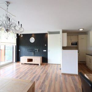 Woning aan de Osdorper Ban te Amsterdam