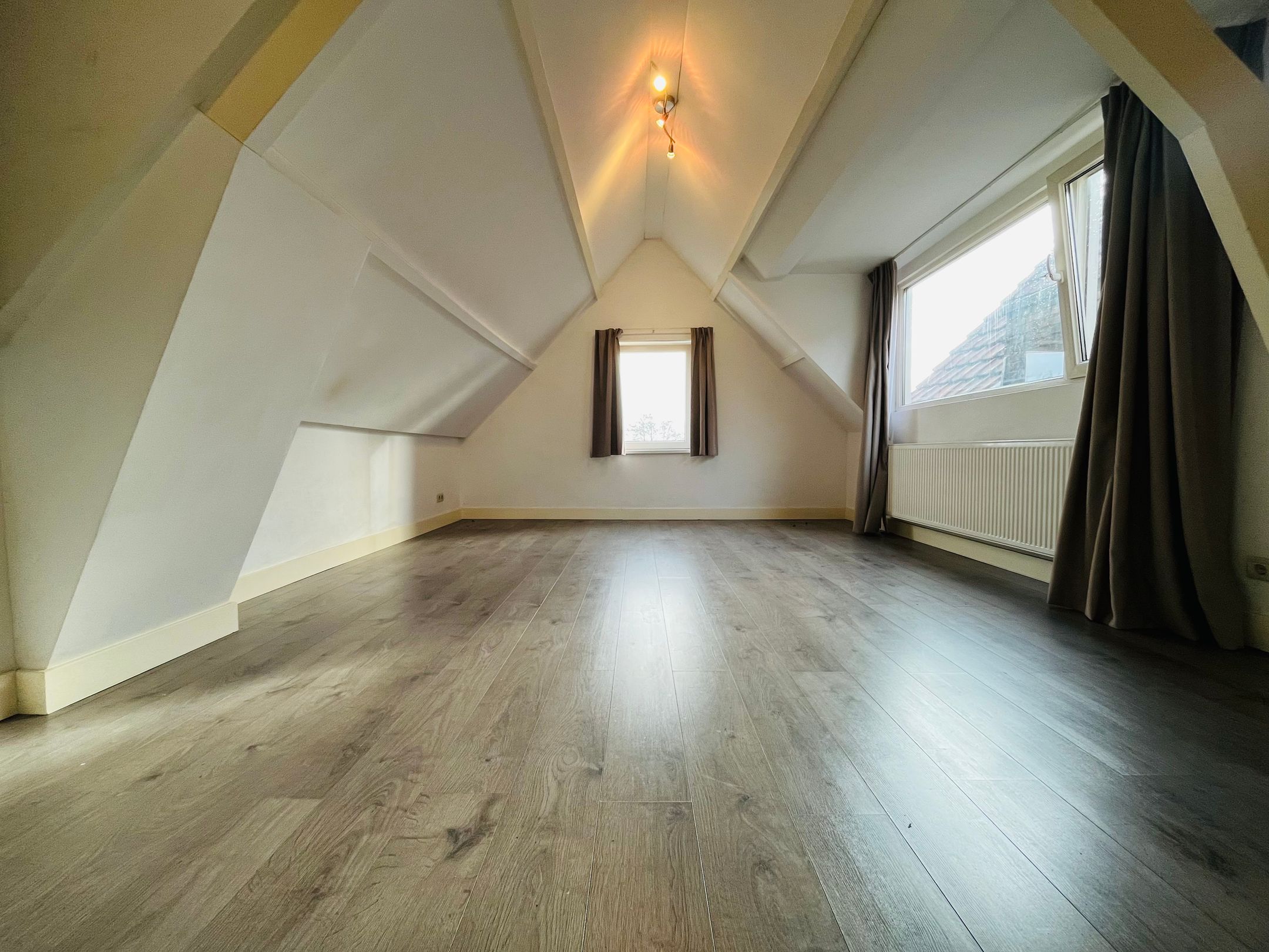 Woning aan de Zuidhoek te Rotterdam