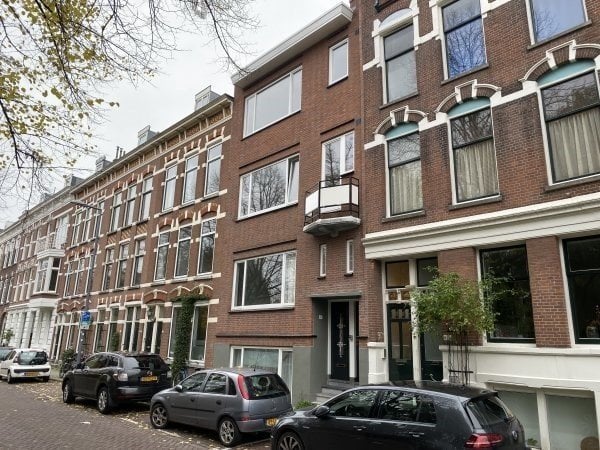 Woning aan de Spoorsingel te Rotterdam