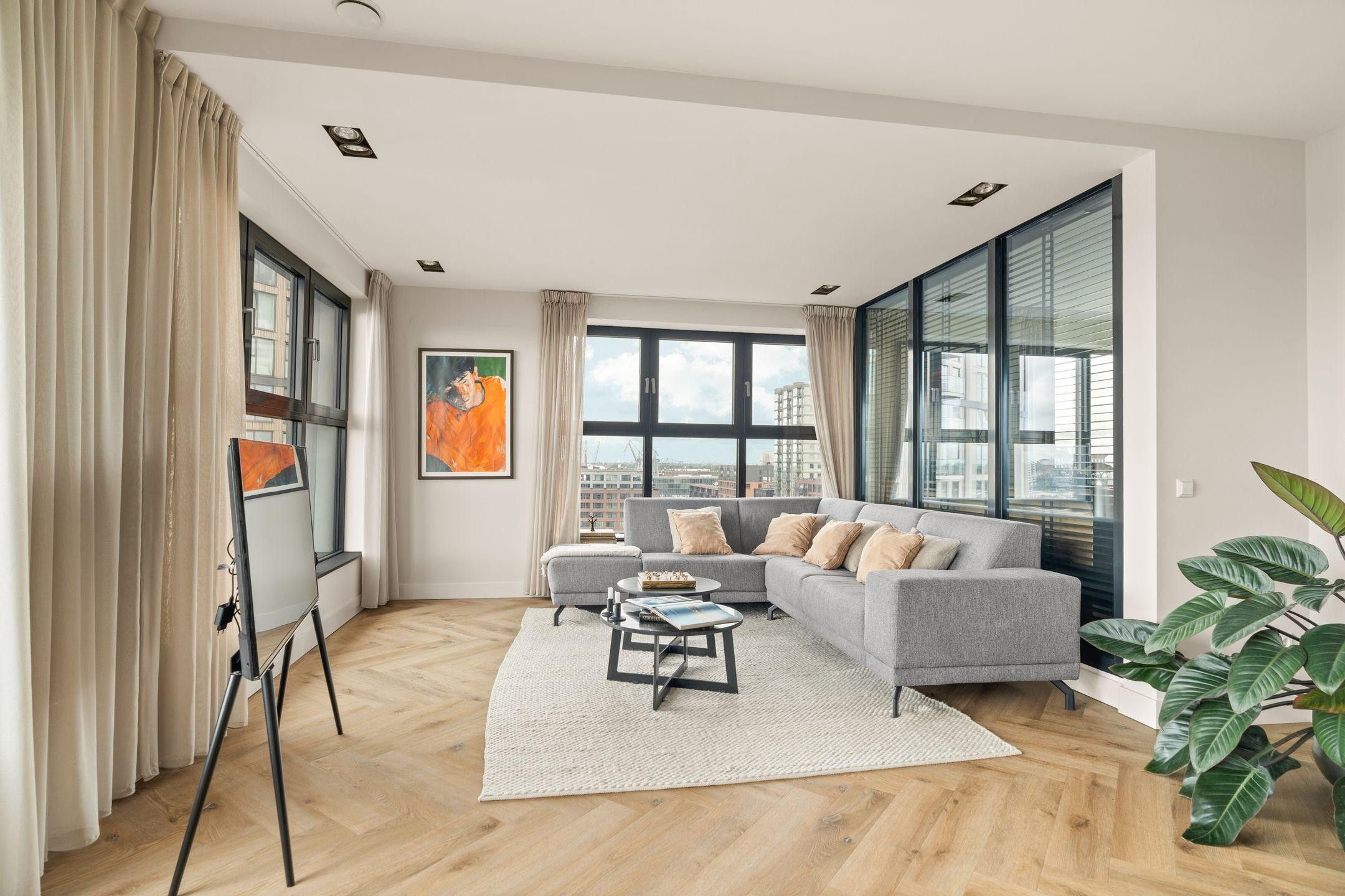 Woning aan de Hellingstraat te Amsterdam