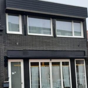 Woning aan de Raadhuisstraat te Hoogerheide