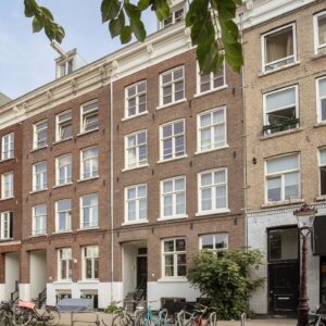 Woning aan de Ruysdaelkade te Amsterdam