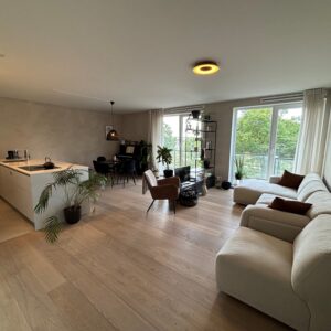 Woning aan de Bella Vistastraat te Amsterdam