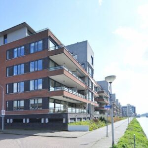 Woning aan de Koningsveld te Delft