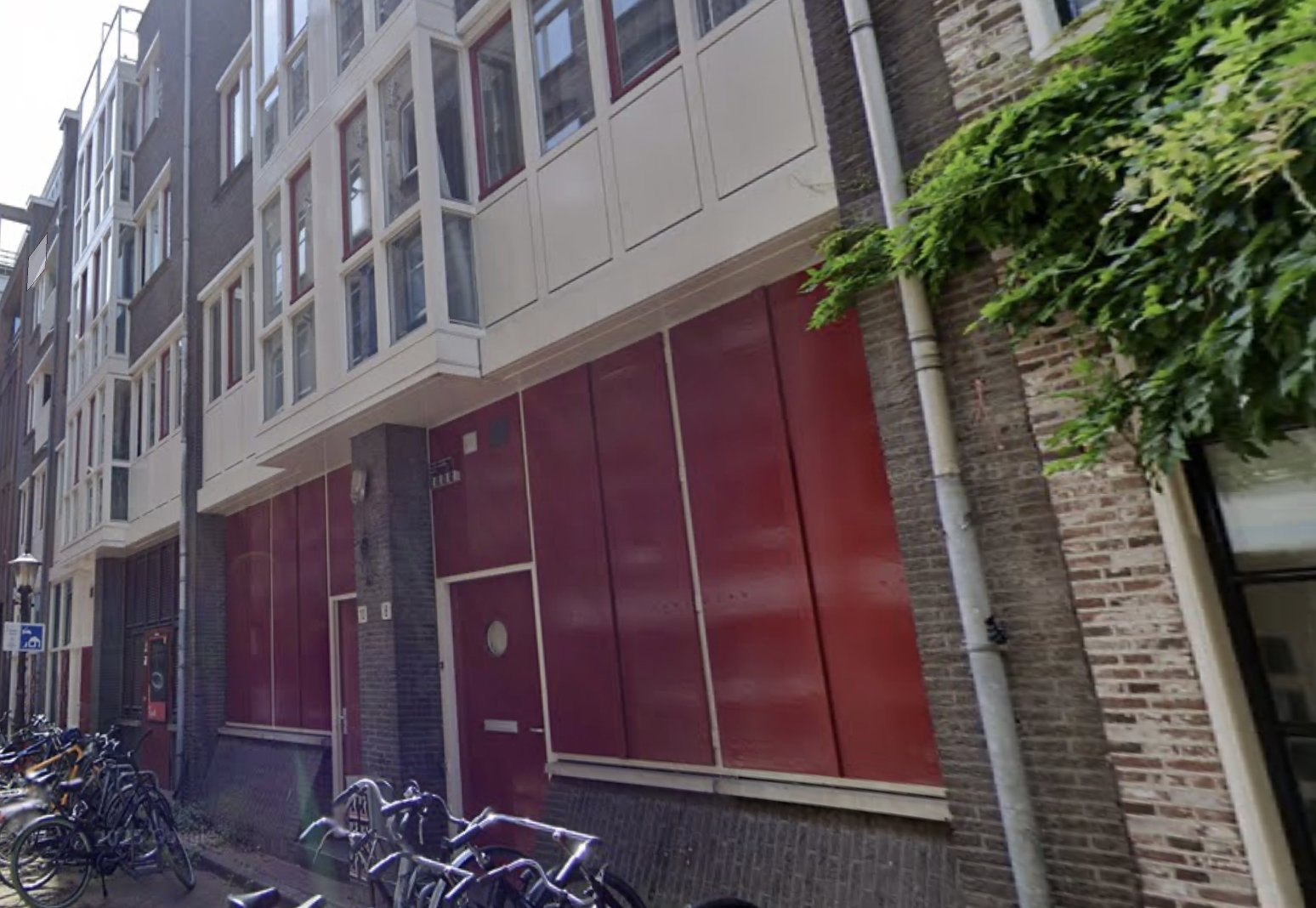 Woning aan de Paardenstraat te Amsterdam