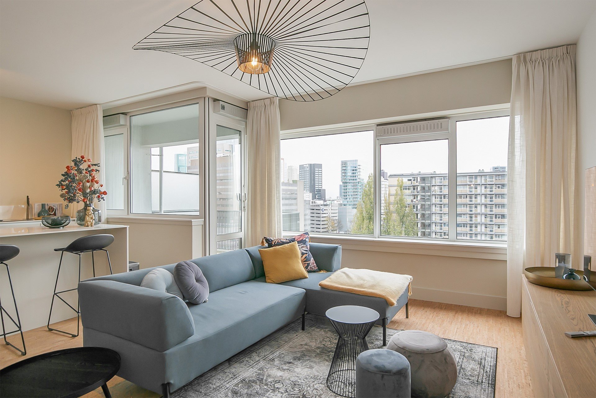 Woning aan de Kruiskade te Rotterdam