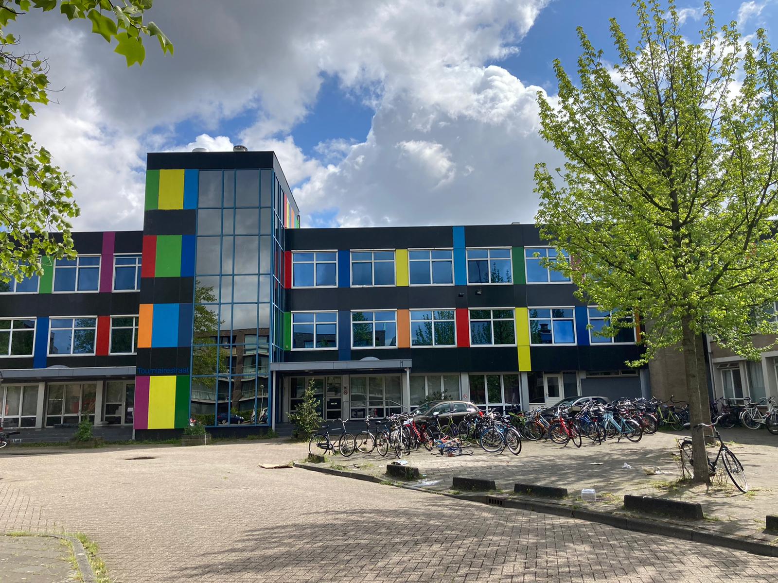 Woning aan de Tourniairestraat te Amsterdam