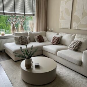 Woning aan de Van Anrooystraat te Ridderkerk