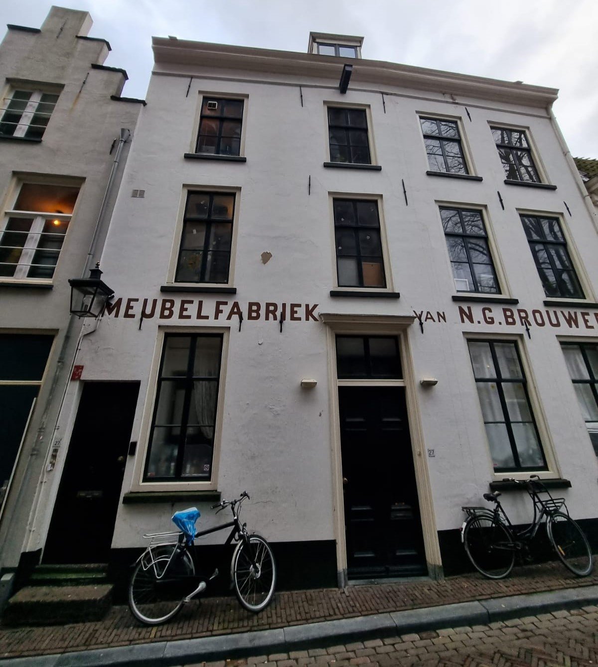 Woning aan de Annastraat te Utrecht