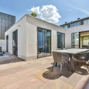 Woning aan de Banstraat te Amsterdam