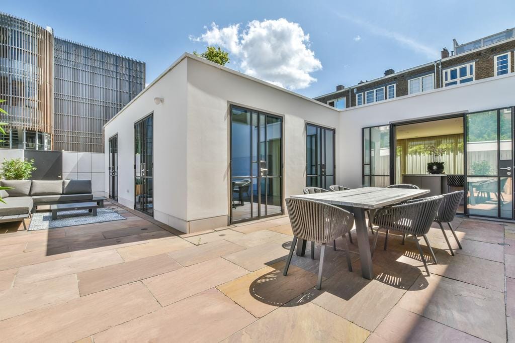 Woning aan de Banstraat te Amsterdam