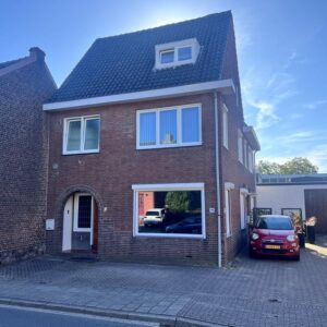 Woning aan de Burgemeester Janssenstraat te Beek (Beek)