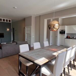 Woning aan de De Lairessestraat te Amsterdam