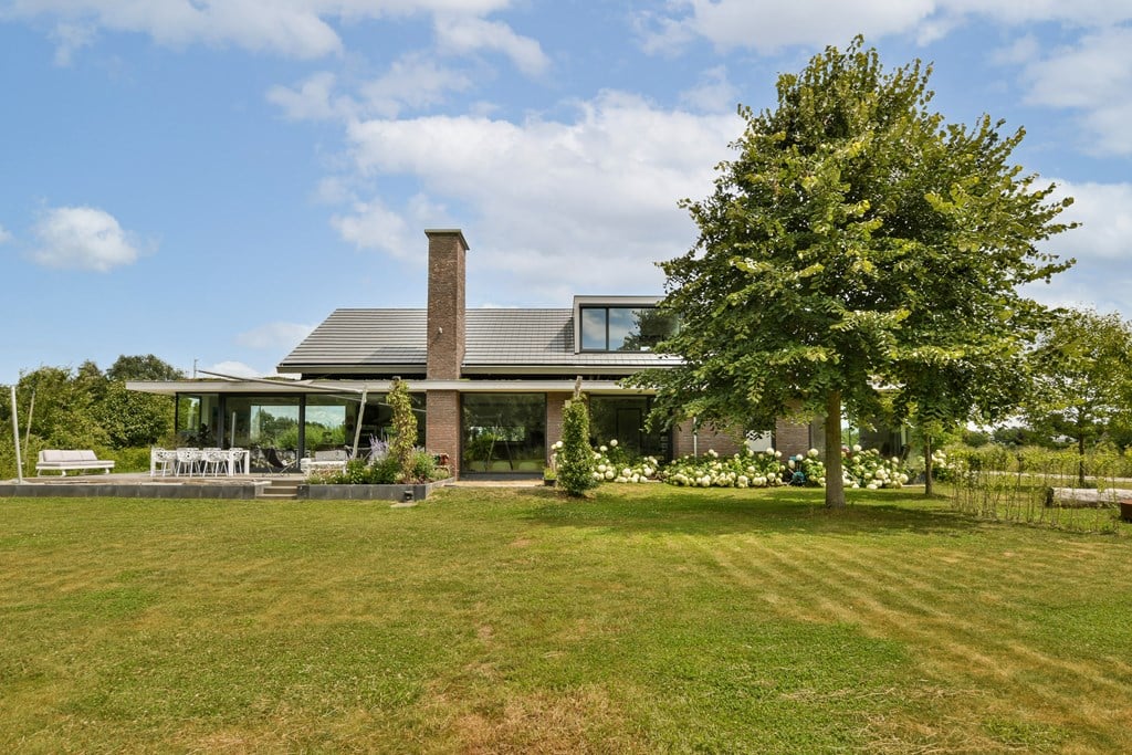 Woning aan de Dorpeldijk te Harmelen