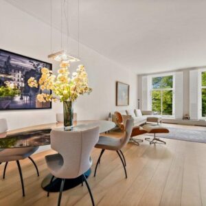 Woning aan de Hoge Nieuwstraat te Den Haag